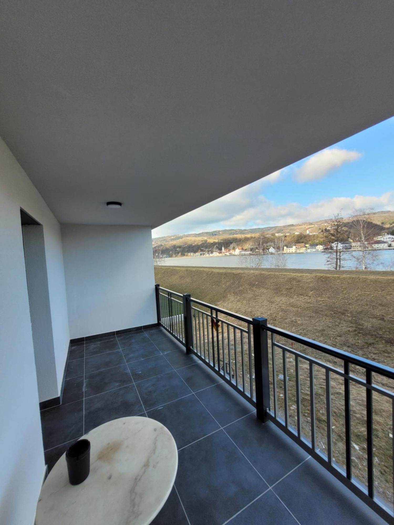 Apartment An Der Donau Krumnussbaum Esterno foto